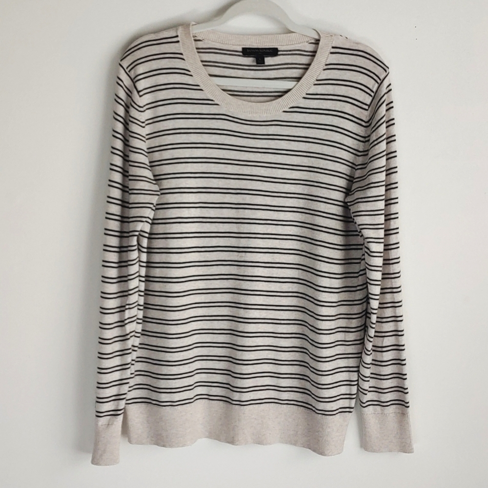 Banana Republic crew neck pullover striped sweater size L